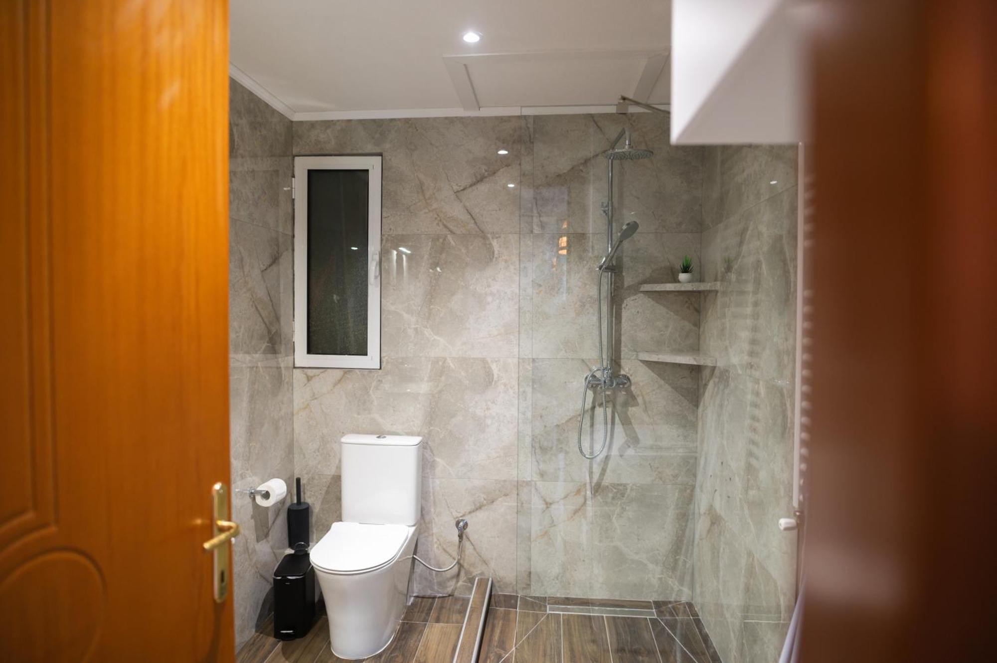 Ancient Forest Suite By Heeaven'S Hall Luxury Suites Alexandroupoli Eksteriør billede